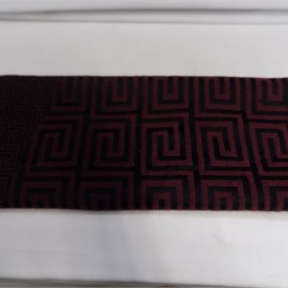 Gianni Versace Black and Maroon Scarf - Picture 7 of 9
